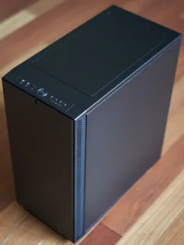 Fractal Design Define C case