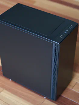 Fractal Design Define C case