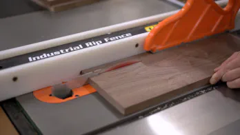 An edge grain cutting board.