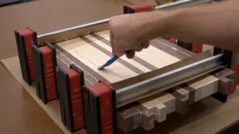 An edge grain cutting board.